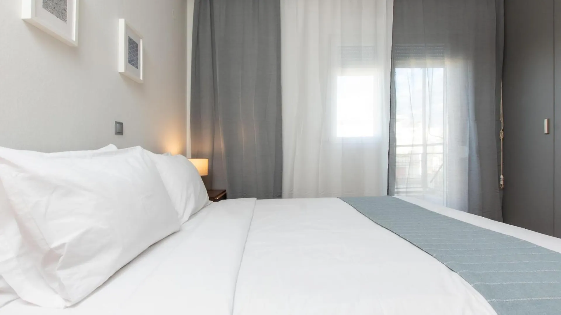 Houseloft Cityscape Bliss Thessaloniki Apartment